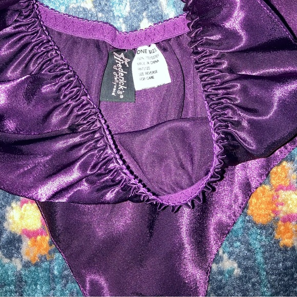 Vintage Purple Satin Thong - Picture 4 of 4